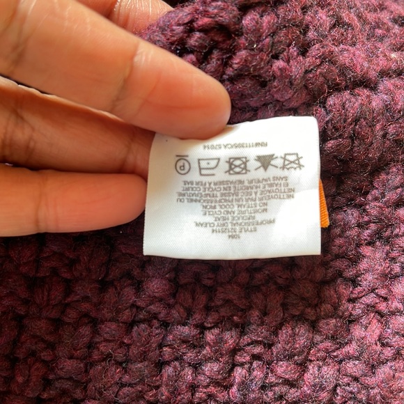 Tory Burch Knitted Scarf - Picture 4 of 6